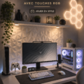 Setup gaming minimaliste avec éclairages RGB harmonieux